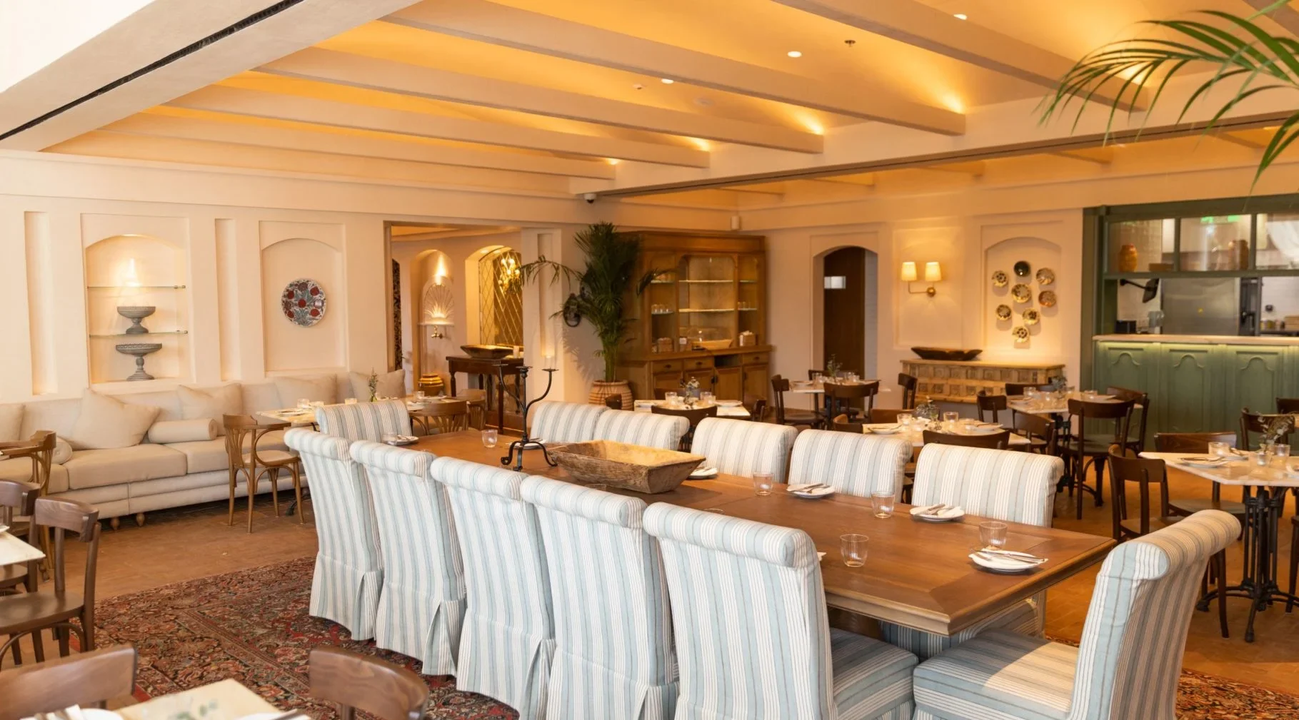 FII networking event, Monday October 28th, 9pm at Villa Mamas